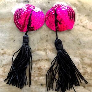 Hot pink heart nipple covers tassel!!